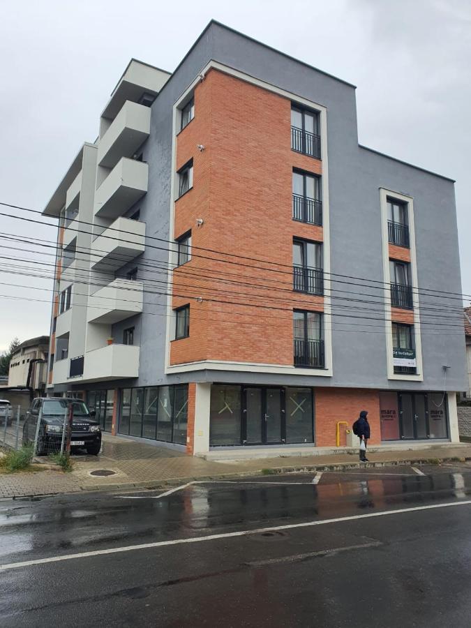Апартаменти Apartament Mara Centru Алба-Юлія Екстер'єр фото